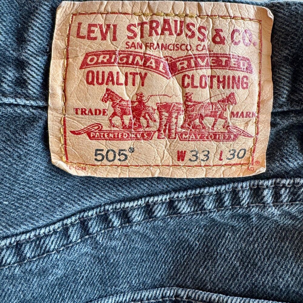Vintage Y2K Levi's 505 Jeans 33x30 Black Faded Baggy Relaxed Fit Grunge Denim